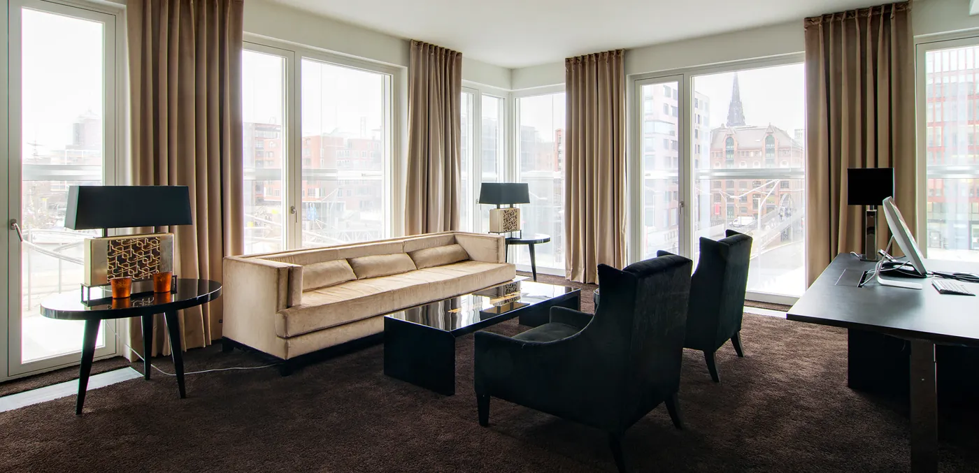 Blick aus unserem Büro über die Dächer der HafenCity